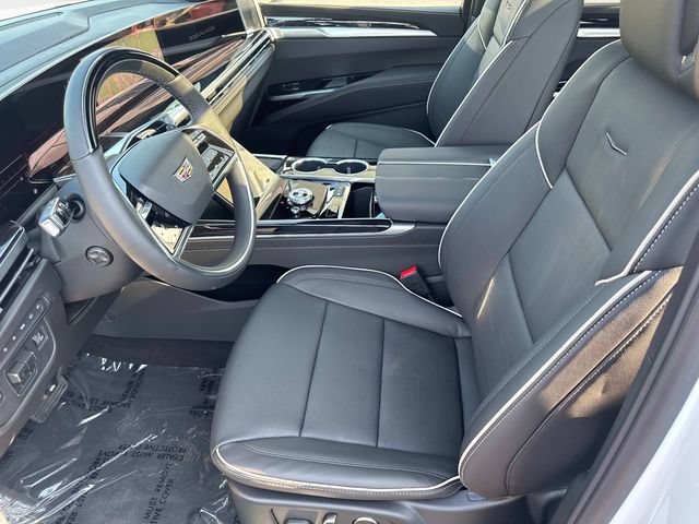 New 2026 Cadillac Escalade Sport w/ Touring Package AWD/4WD image 23