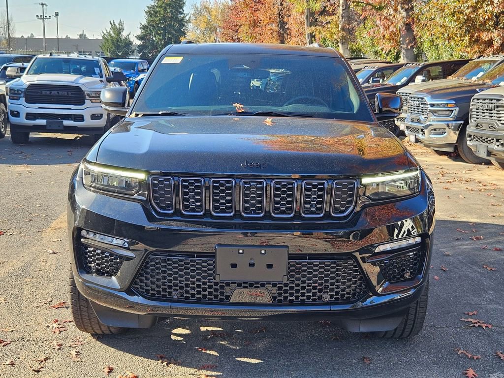 New 2025 Jeep Grand Cherokee Summit w/ Obsidian Package image 2