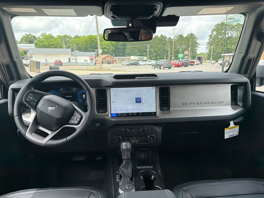 New 2026 Ford Bronco Outer Banks AWD/4WD image 11