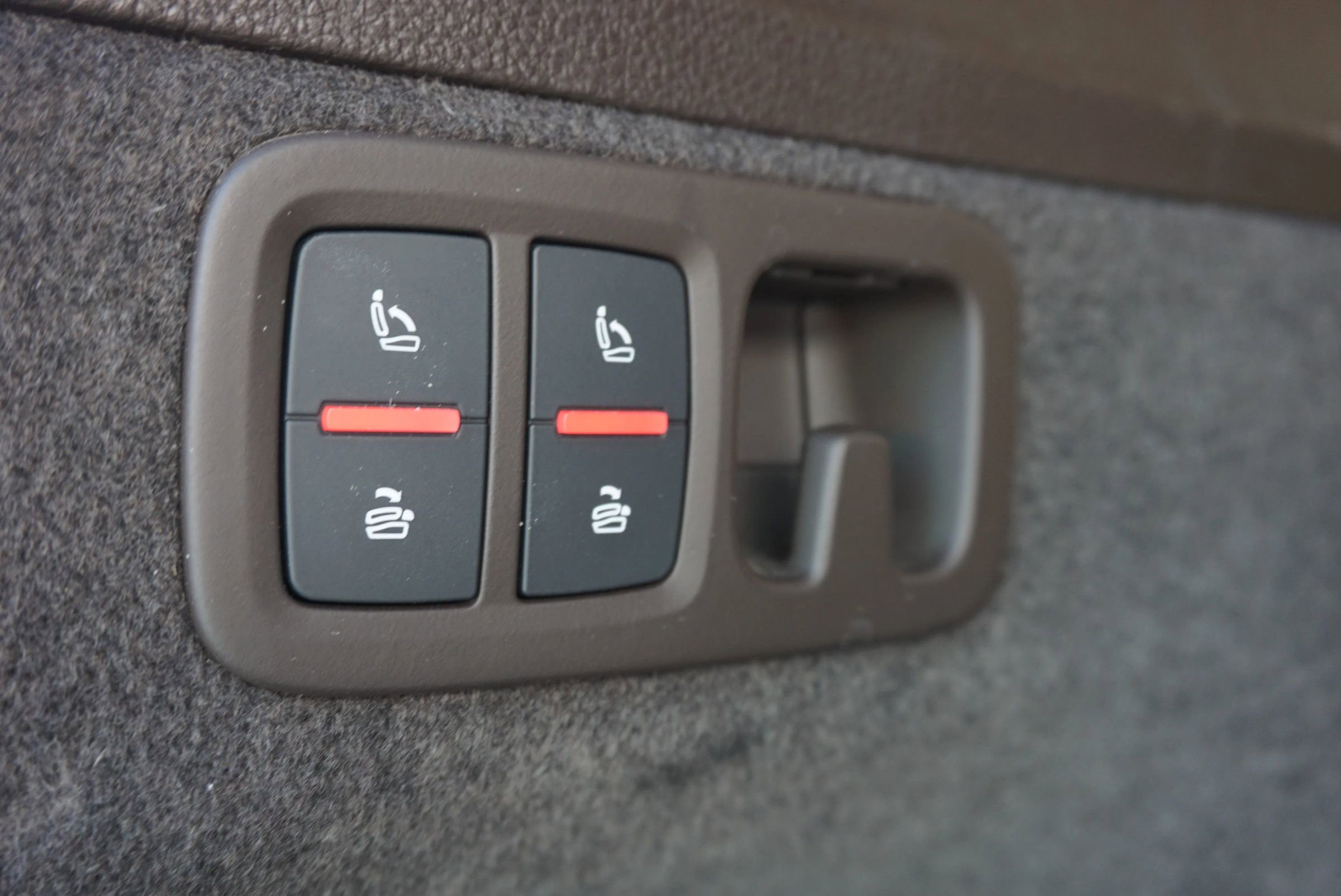 Used 2017 Audi Q7 3.0T Premium Plus image 16