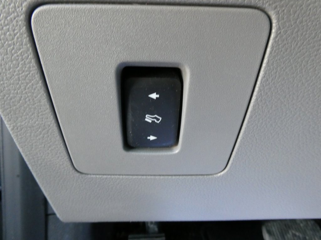 Used 2016 Ford F150 XLT w/ Equipment Group 302A Luxury image 27