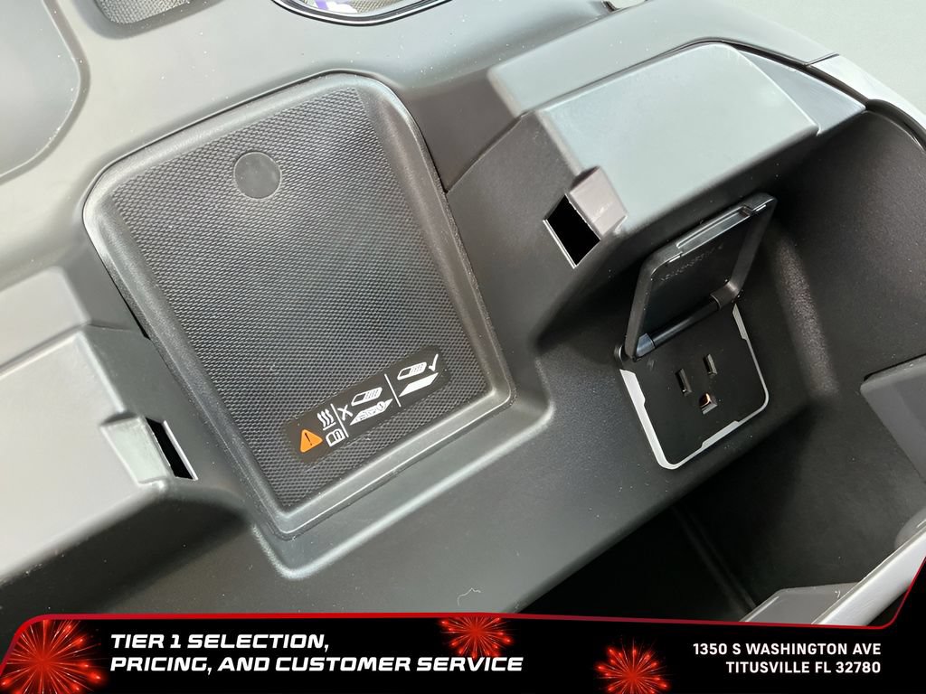 Certified 2023 GMC Sierra 1500 AT4 w/ AT4 Premium Package AWD/4WD image 43
