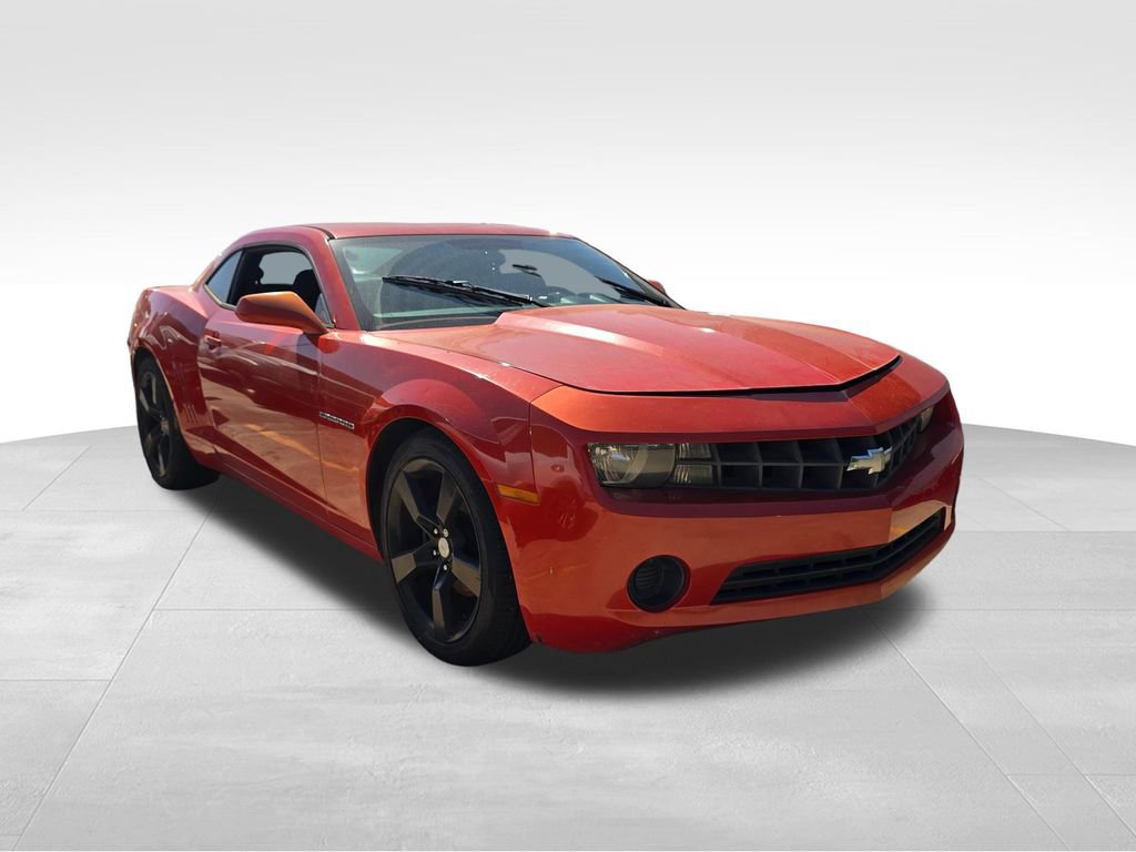 Used 2012 Chevrolet Camaro LS RWD image 5
