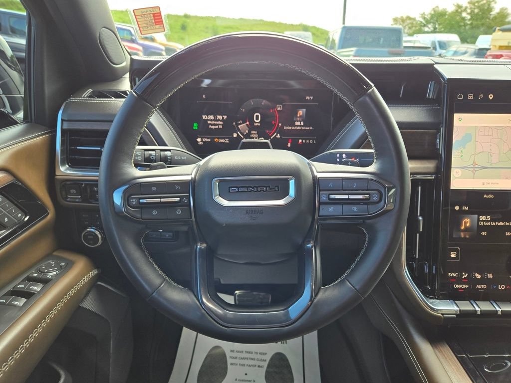 Used 2026 GMC Yukon Denali Ultimate AWD/4WD image 21