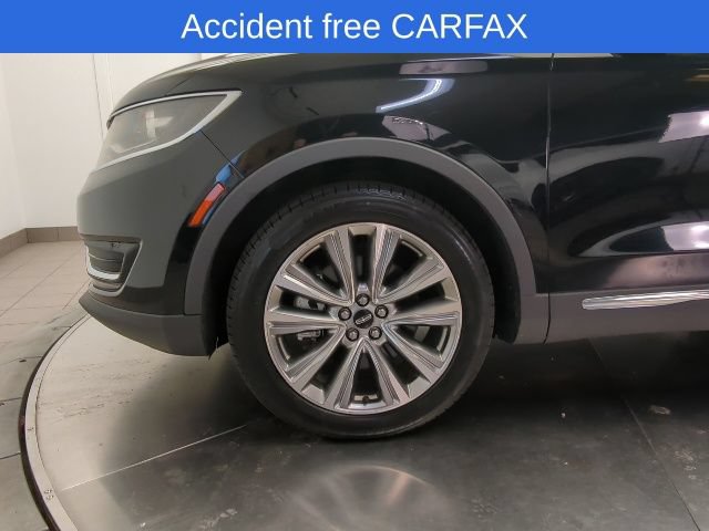 Used 2017 Lincoln MKX Reserve w/ Lincoln MKX Climate Package AWD/4WD image 3