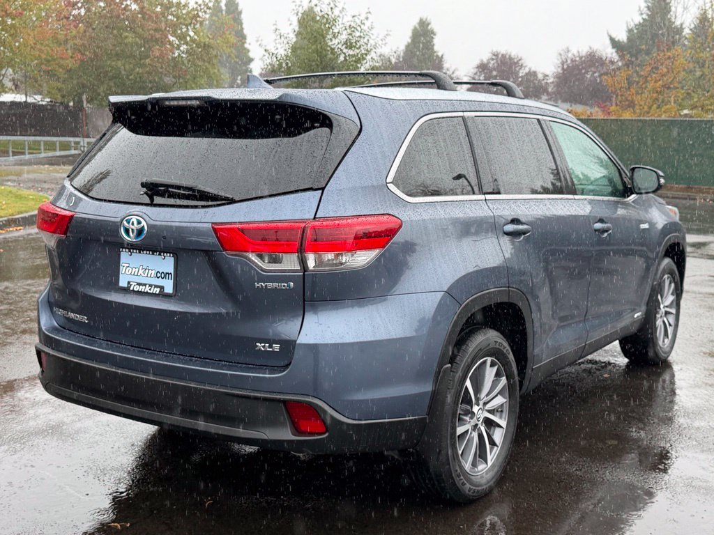 Used 2019 Toyota Highlander XLE AWD/4WD image 8