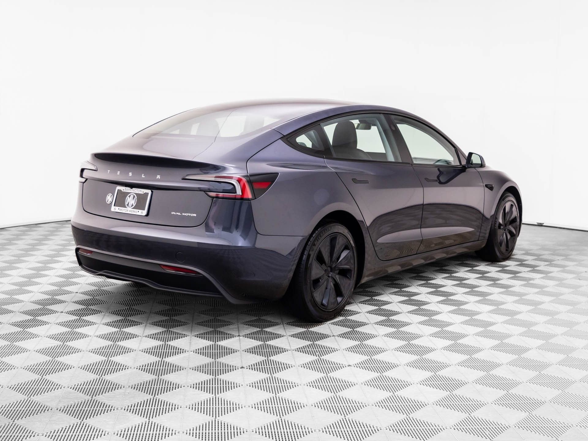 Used 2024 Tesla Model 3 Long Range AWD/4WD image 5