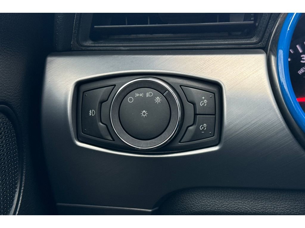 Used 2019 Ford Mustang Premium image 28