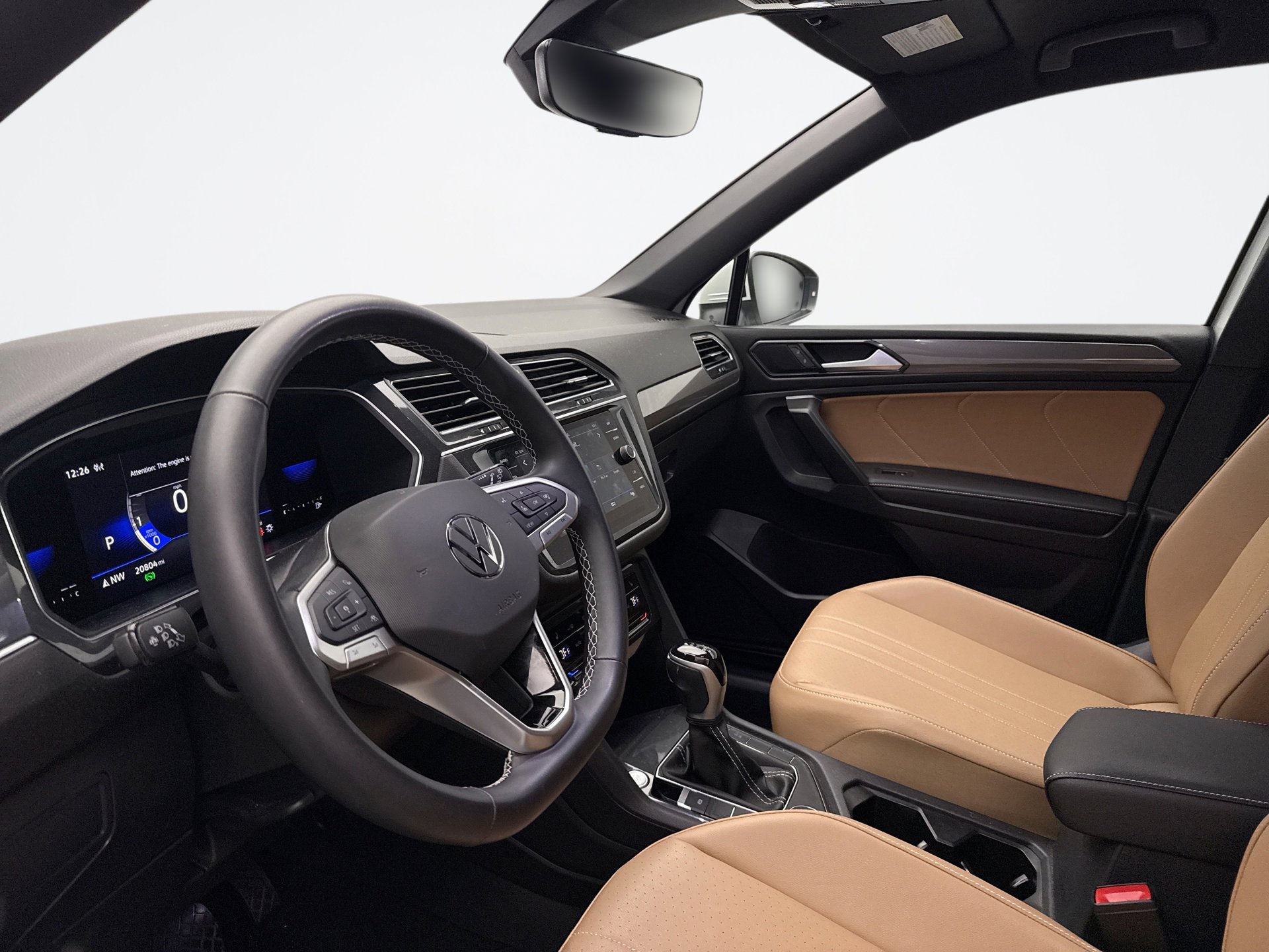 Used 2023 Volkswagen Tiguan SE image 9