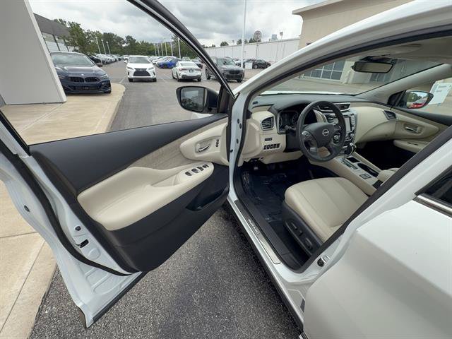 Used 2024 Nissan Murano SL AWD/4WD image 7