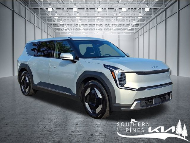 Certified 2024 Kia EV9 Light Long Range