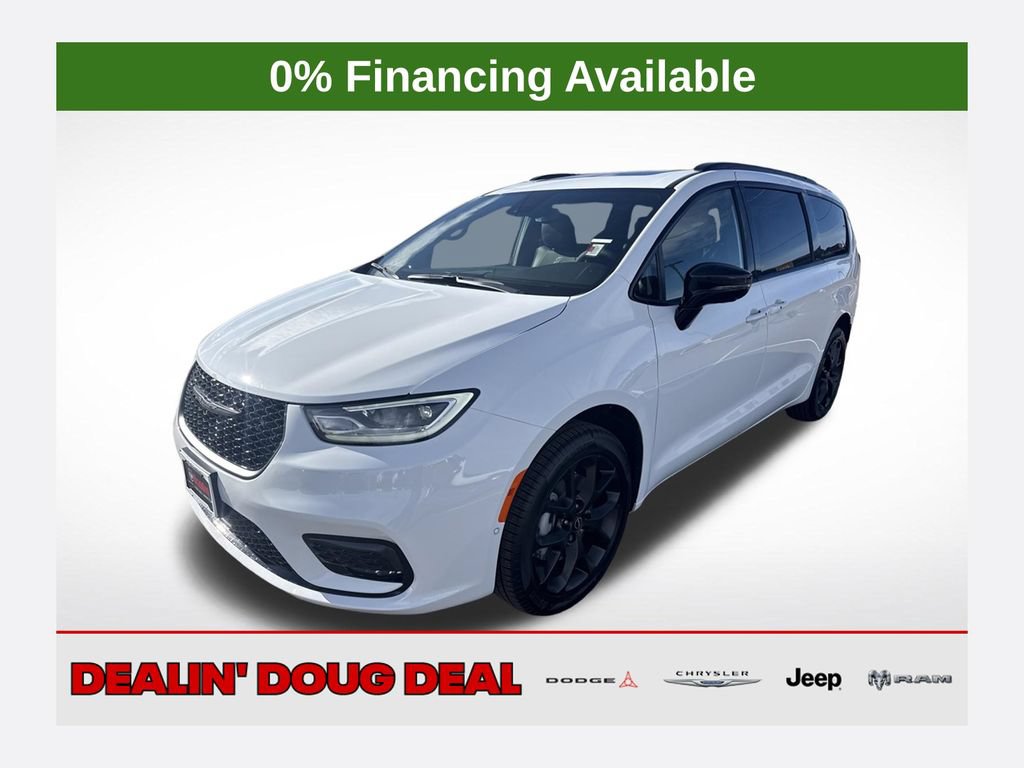 New 2026 Chrysler Pacifica Limited w/ S Appearance Package AWD/4WD 360° Tour