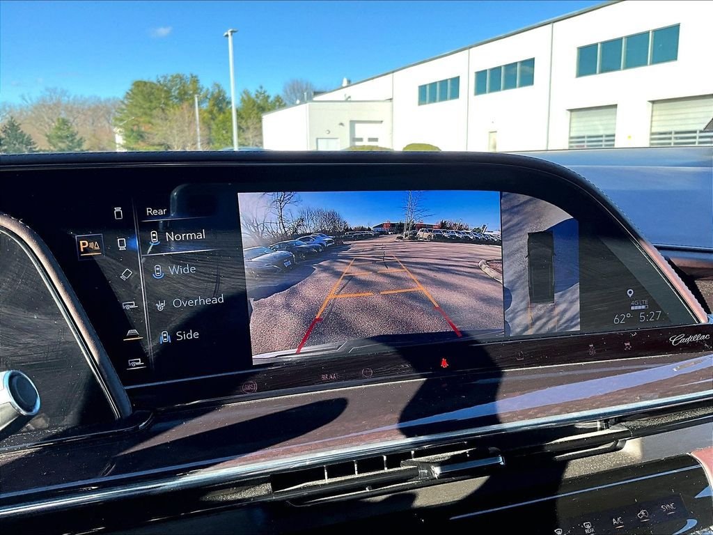 Used 2021 Cadillac Escalade Sport Platinum w/ Heavy-Duty Trailer Package AWD/4WD image 20