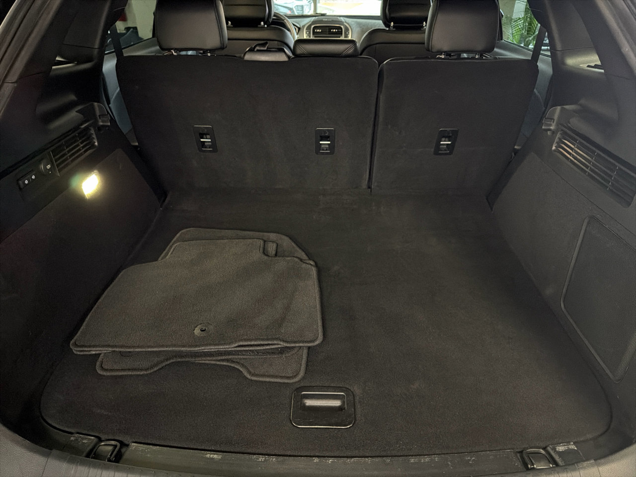 Used 2020 Lincoln Nautilus Reserve image 21