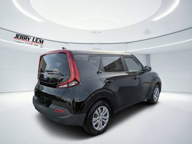Used 2020 Kia Soul LX FWD image 3