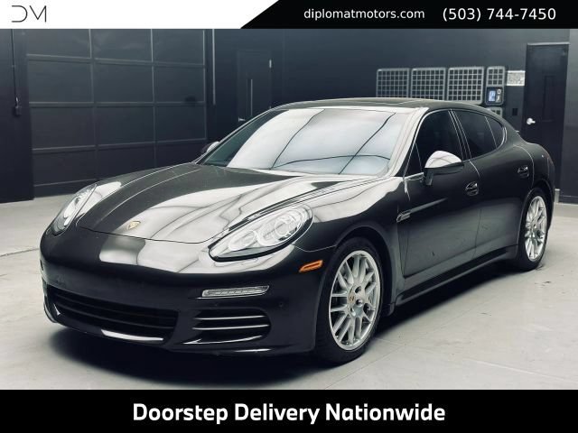 Used 2014 Porsche Panamera 4 AWD/4WD image 1