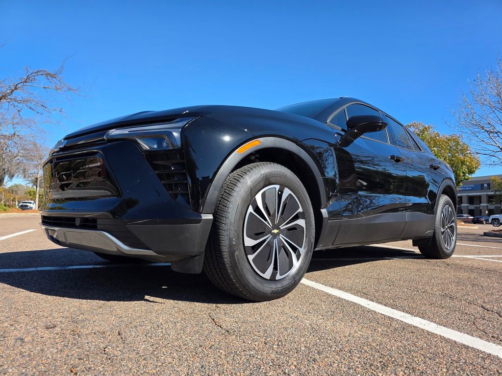 New 2025 Chevrolet Blazer EV LT image 8