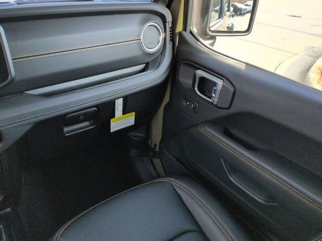 New 2026 Jeep Gladiator Sport AWD/4WD image 16