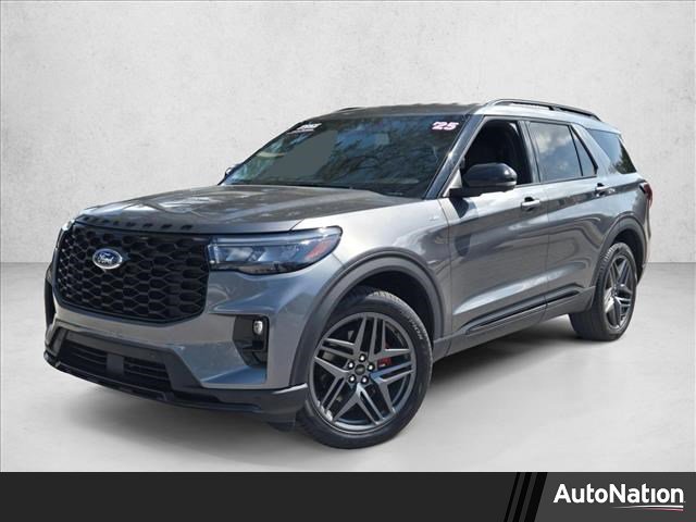 Used 2025 Ford Explorer ST-Line w/ ST-Line Street Pack AWD/4WD image 1