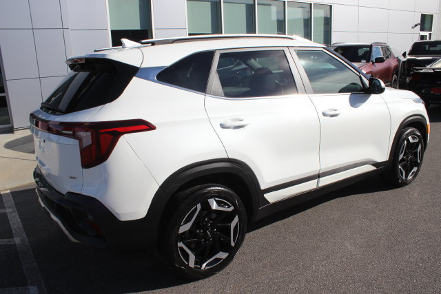 Used 2024 Kia Seltos SX w/ SX Sunroof Package AWD/4WD image 31