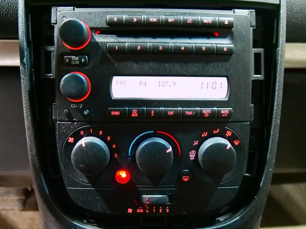 Used 2006 Pontiac Montana SV6 w/ Convenience Package image 6