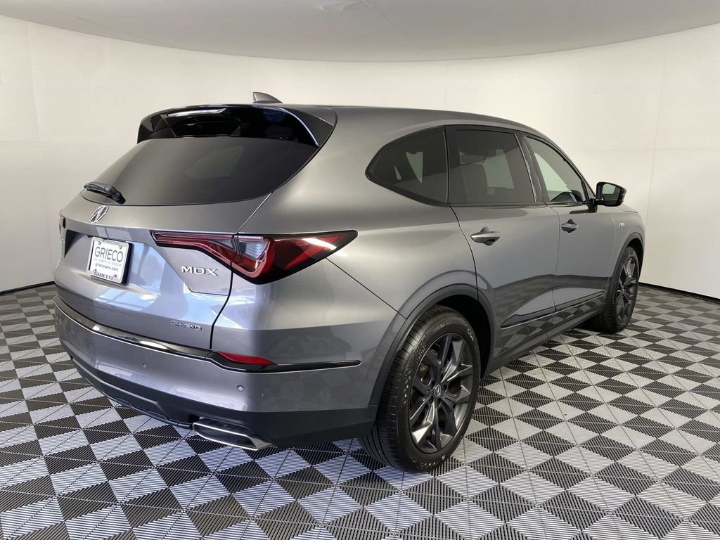 Used 2024 Acura MDX A-Spec AWD/4WD image 9