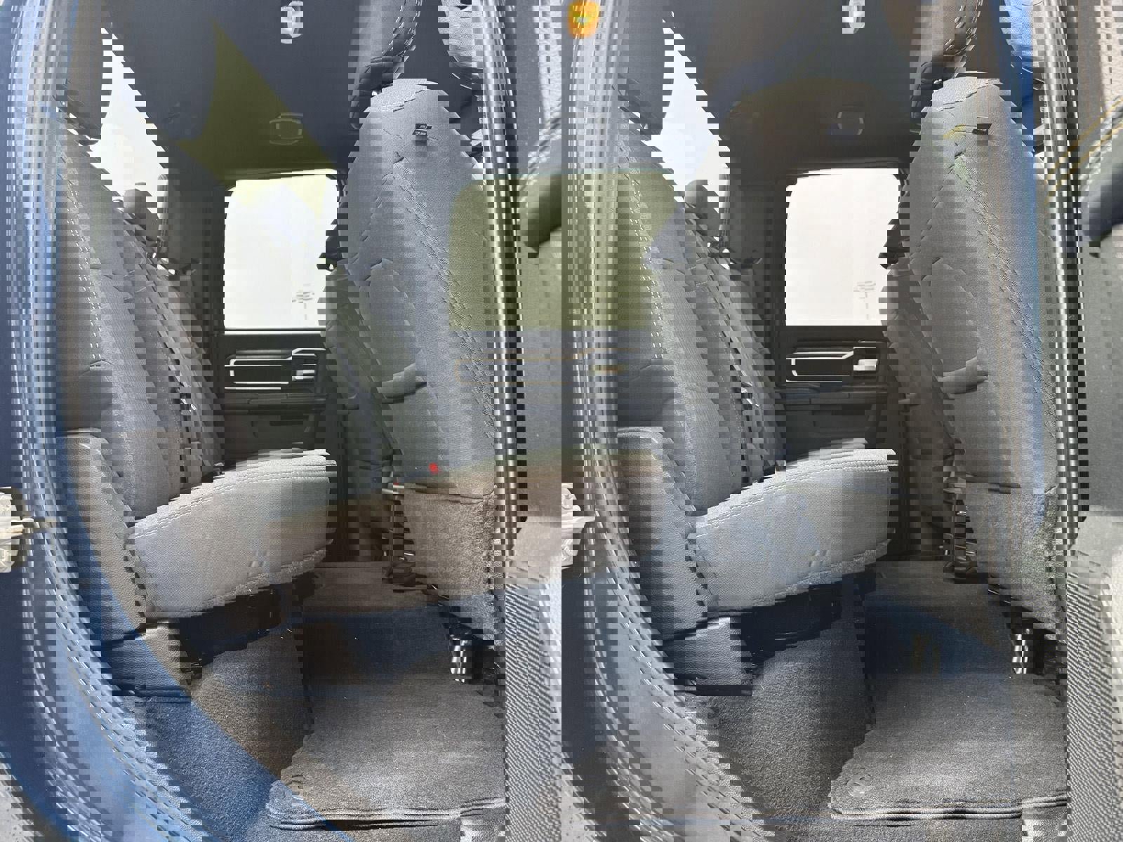 Used 2024 RAM 2500 Big Horn w/ Sport Appearance Package image 25