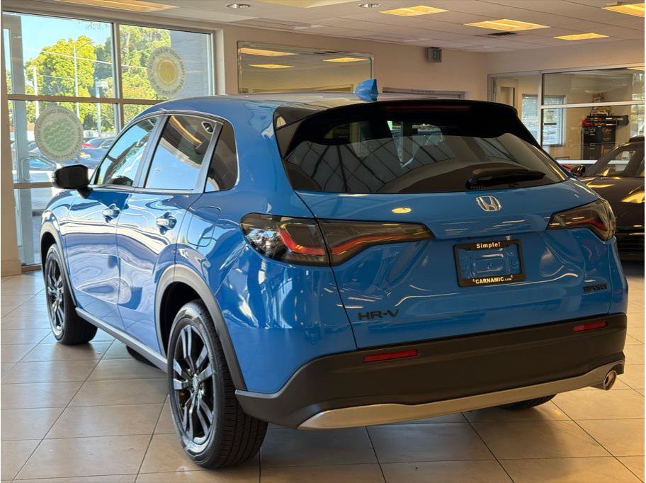 Used 2026 Honda HR-V Sport image 7
