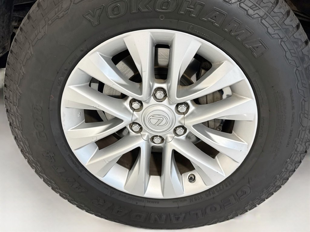 Used 2019 Lexus GX 460 Premium AWD/4WD image 31