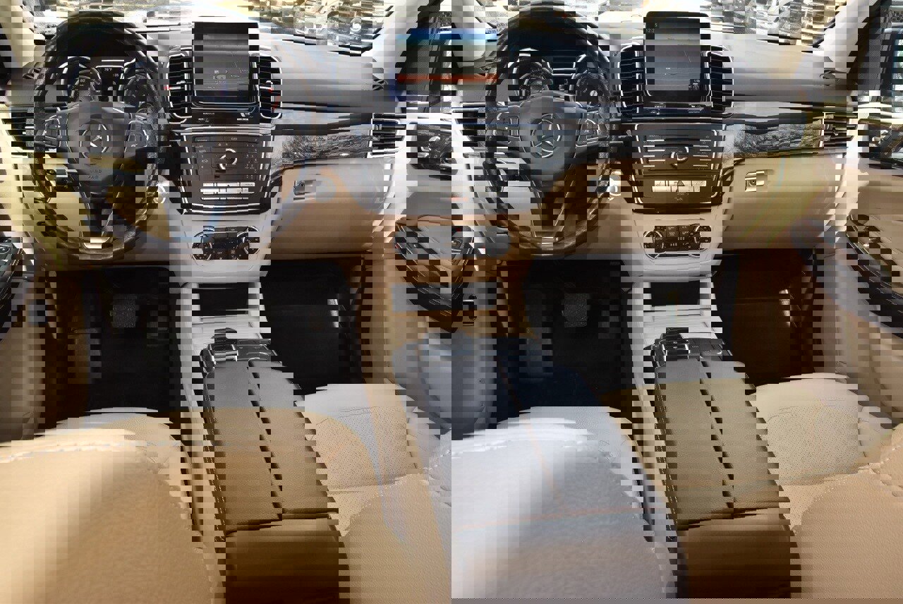 Used 2017 Mercedes-Benz GLE 350 4MATIC image 16