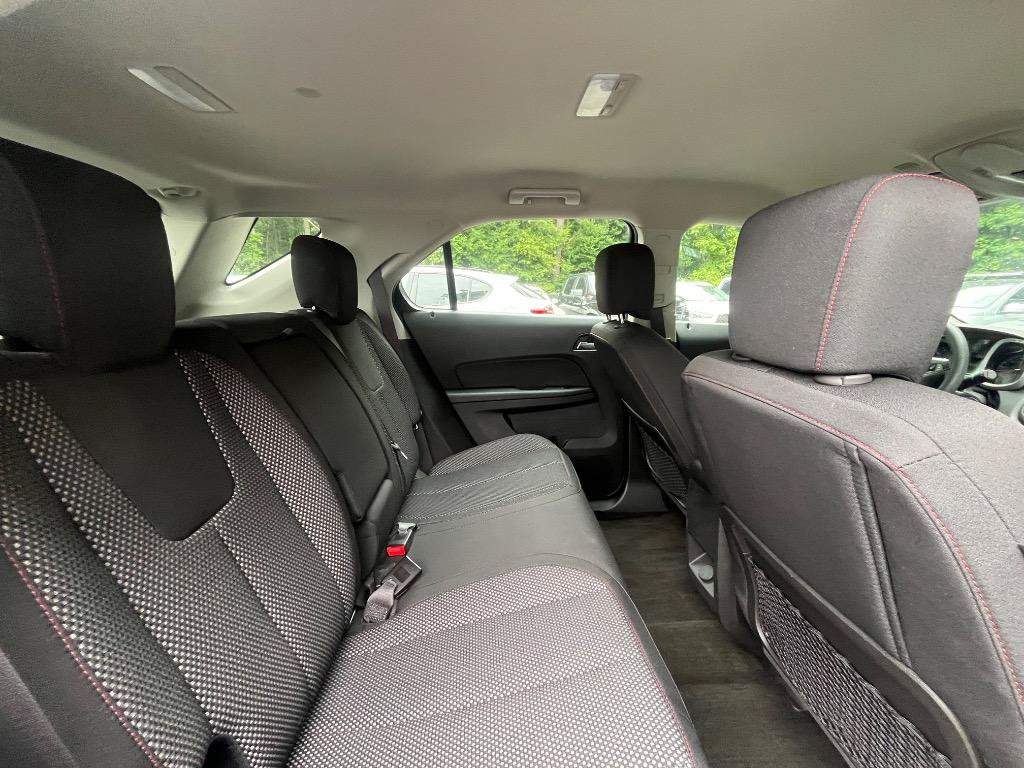 Used 2017 Chevrolet Equinox LS FWD image 29