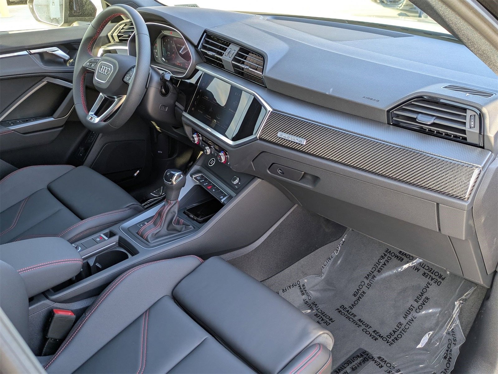 New 2025 Audi Q3 2.0T Premium Plus image 9