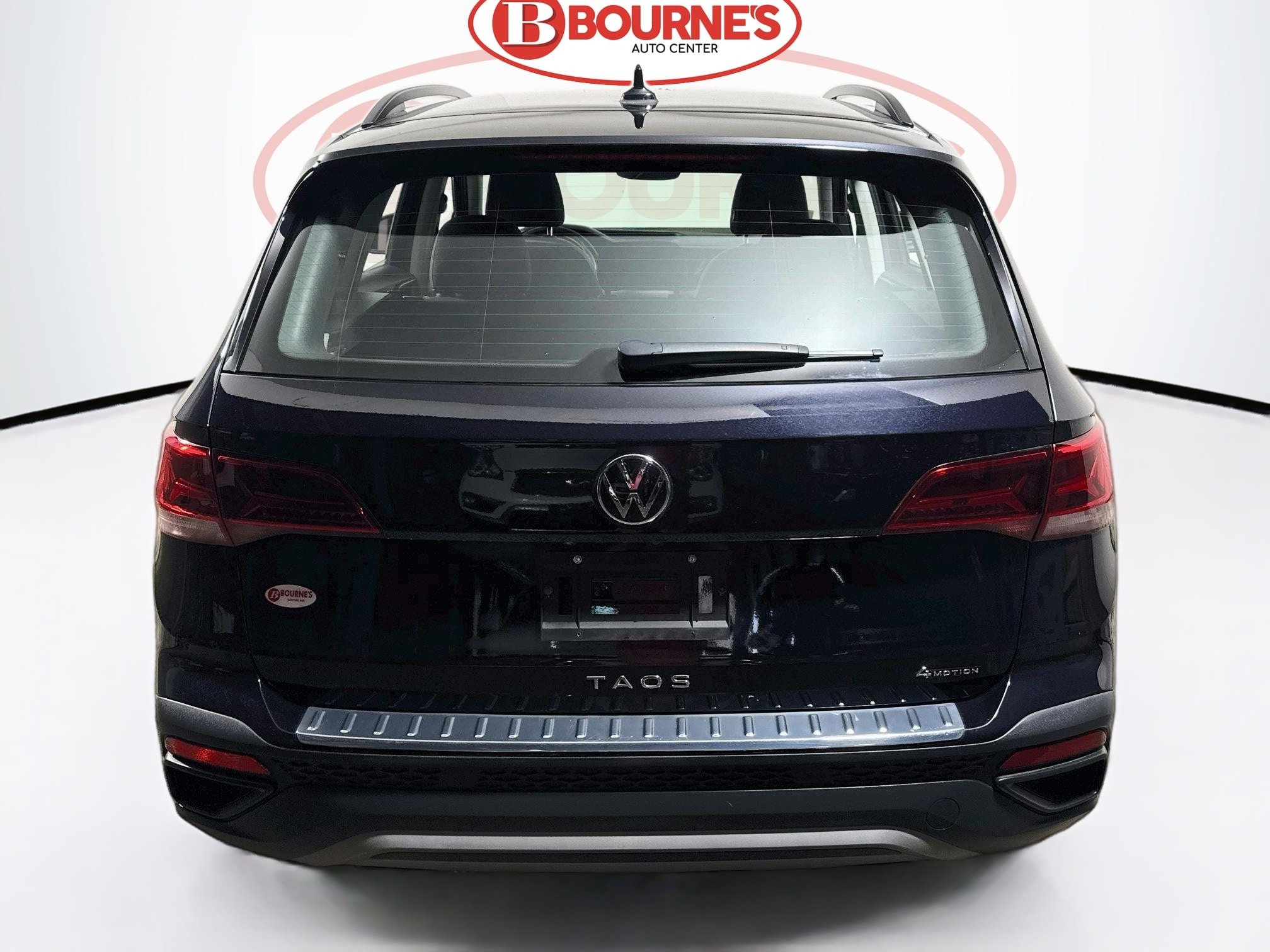 Used 2023 Volkswagen Taos S w/ Driver Assistance Package AWD/4WD image 9