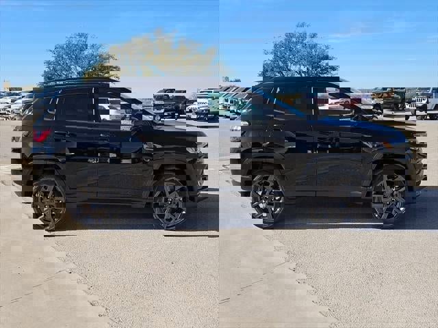 New 2026 Jeep Compass Latitude image 38