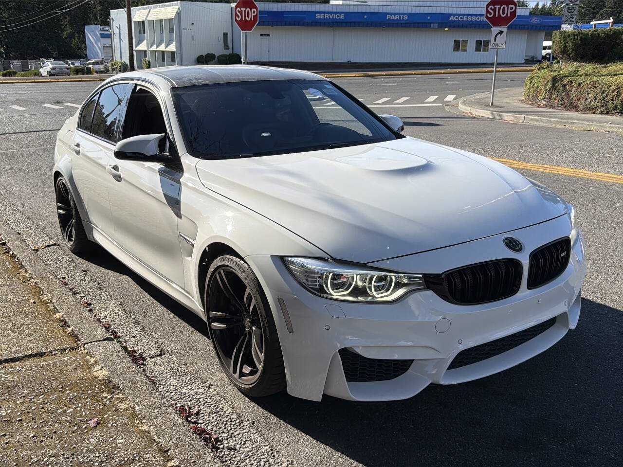 Used 2015 BMW M3 RWD image 4