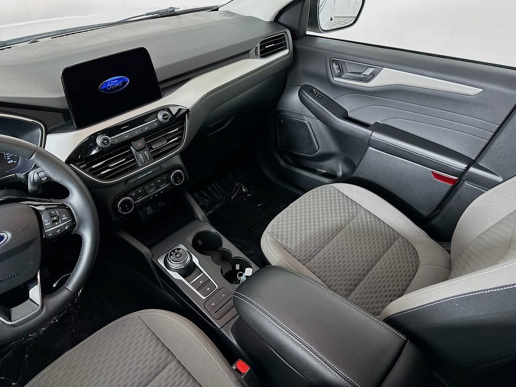 Used 2022 Ford Escape SE w/ Convenience Package image 30