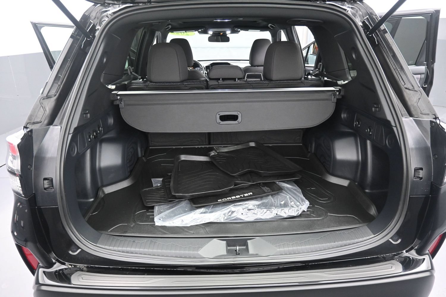 Certified 2026 Subaru Forester Premium AWD/4WD image 38