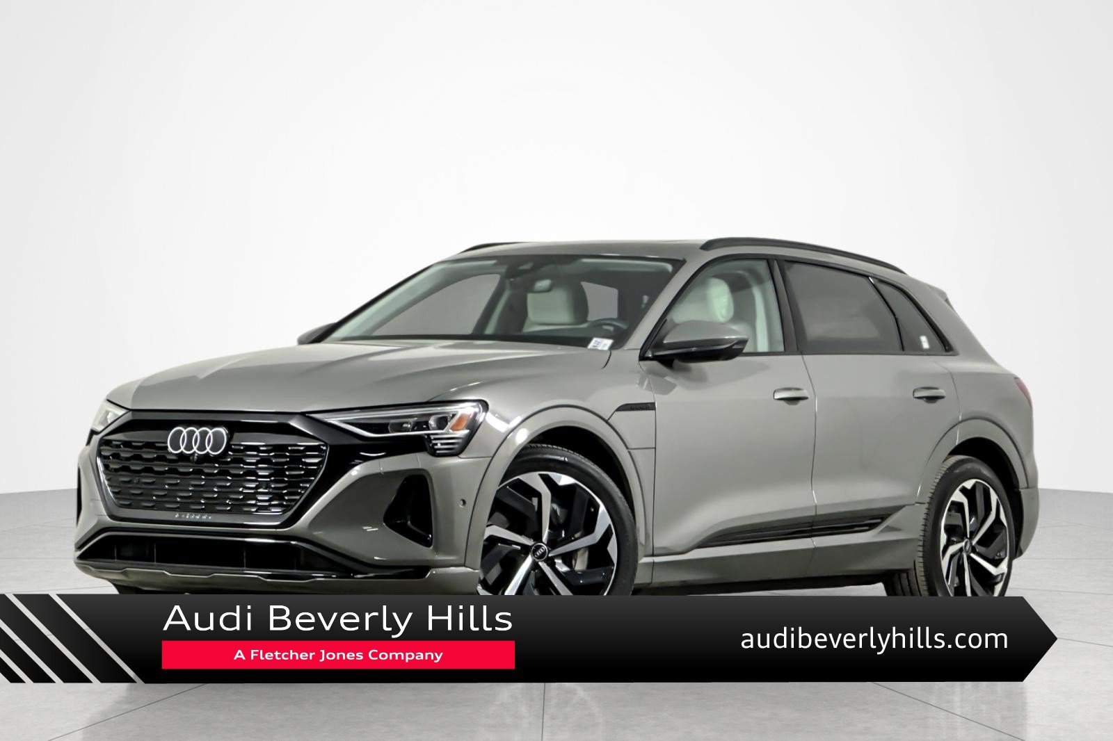 Used 2024 Audi Q8 e-tron Premium Plus w/ Premium Plus Package AWD/4WD image 1