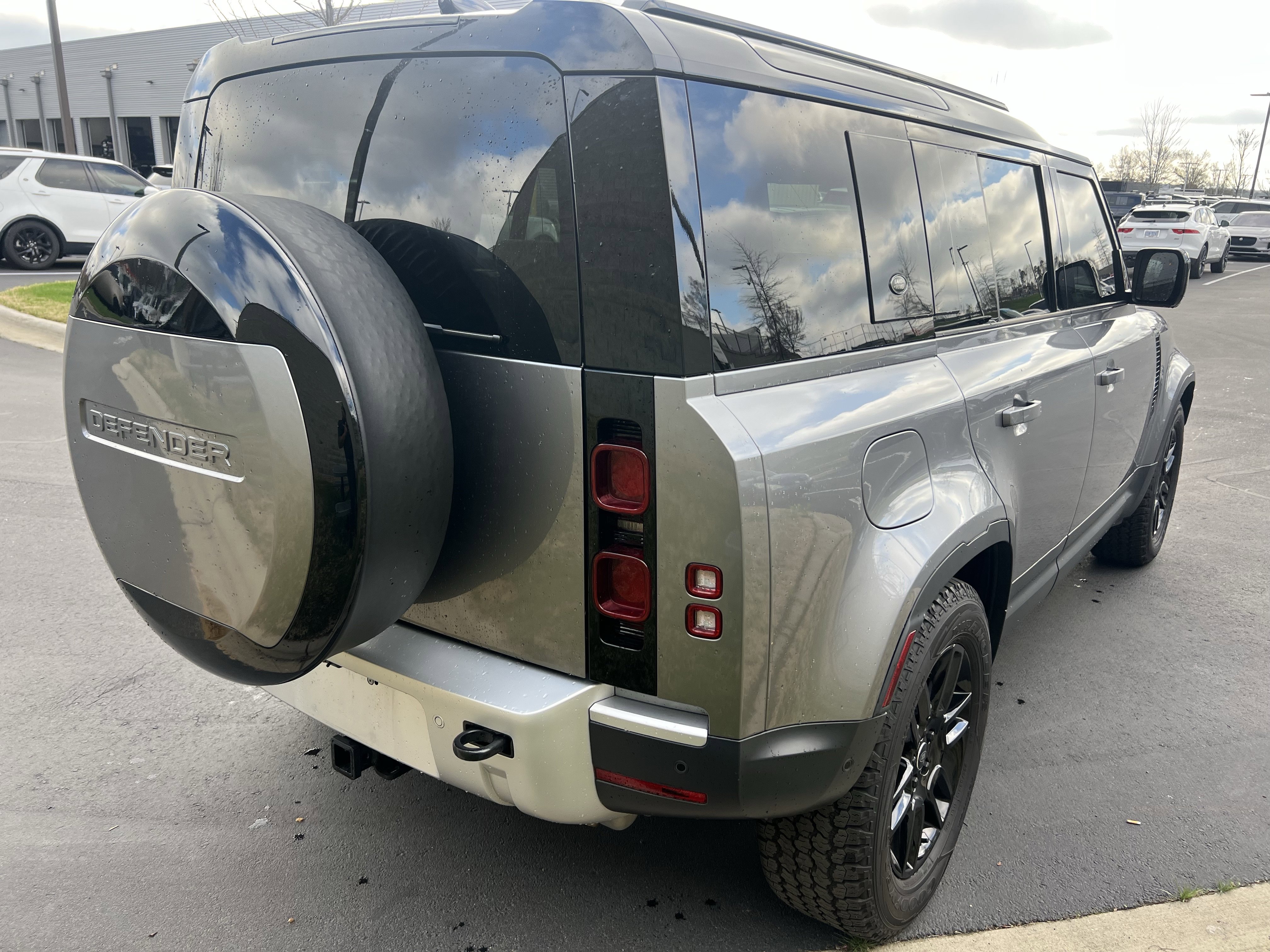 Certified 2024 Land Rover Defender 110 S image 7