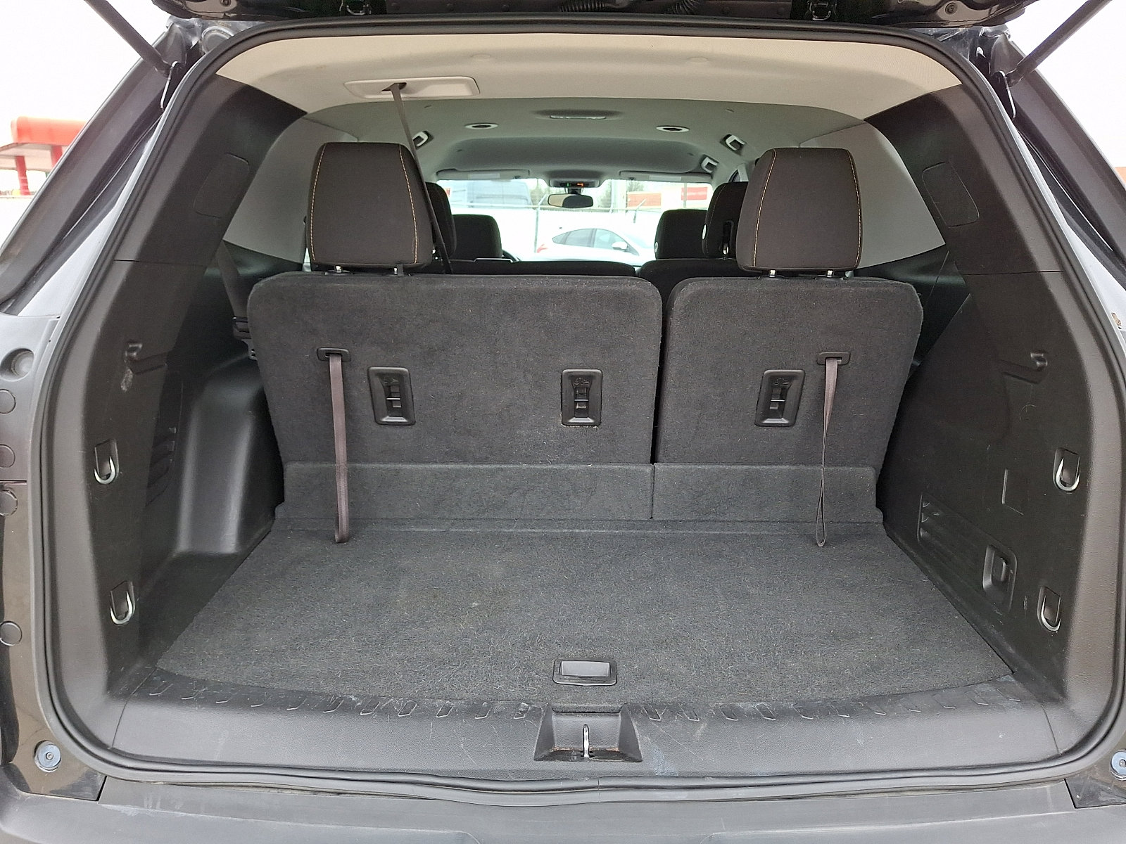 Used 2018 Chevrolet Traverse LS image 30