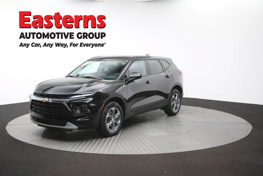 Used 2025 Chevrolet Blazer LT FWD image 59