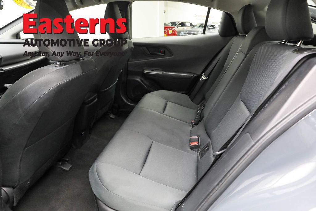 Used 2024 Toyota Prius LE image 21