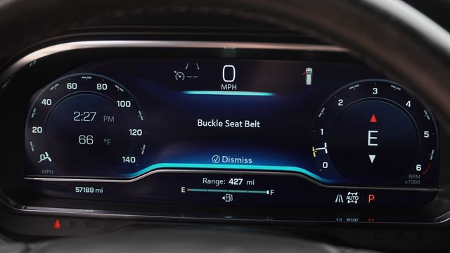 Used 2024 Chevrolet Suburban LT image 30