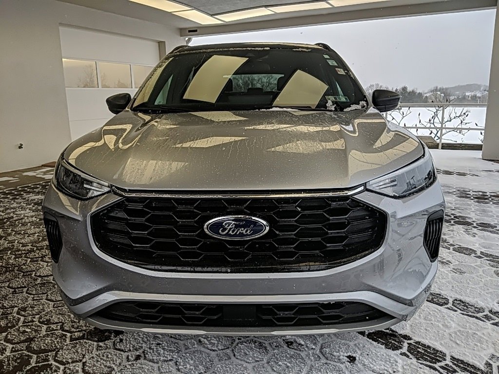 Certified 2023 Ford Escape ST-Line w/ Tech Pack #1 video 2