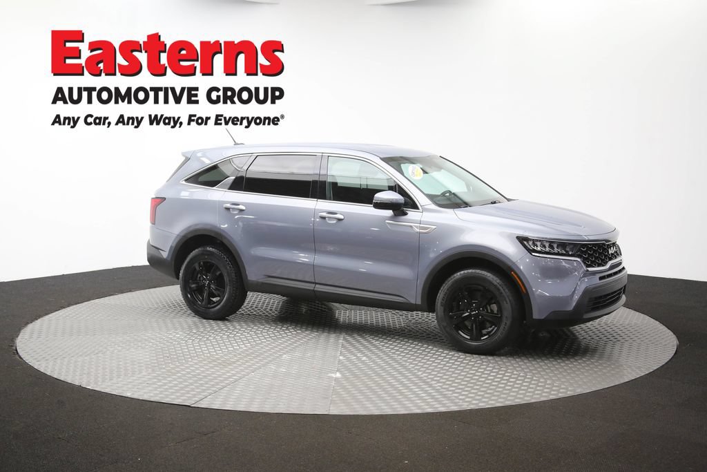 Used 2023 Kia Sorento LX AWD/4WD image 47