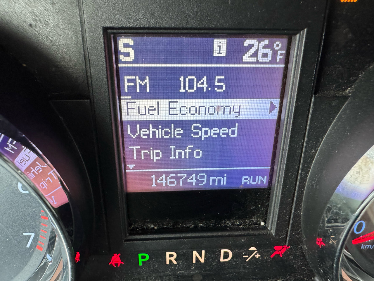 Used 2014 Chrysler Town & Country Touring image 19