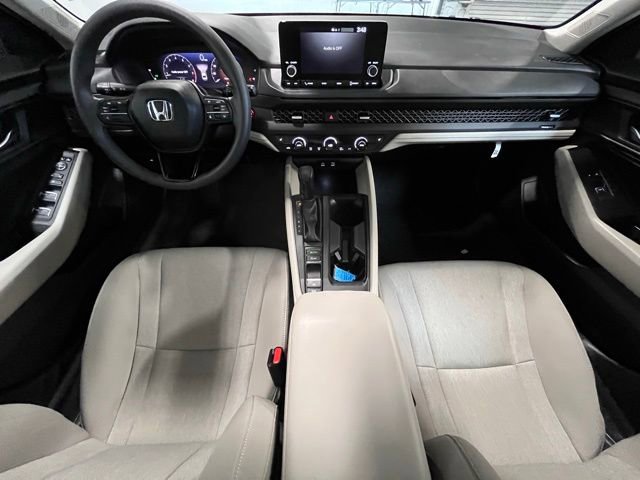 Used 2024 Honda Accord EX image 17