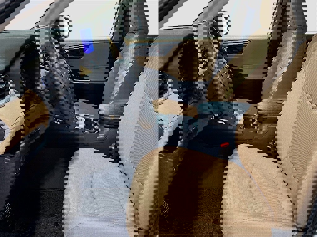 New 2025 Toyota RAV4 LE image 19