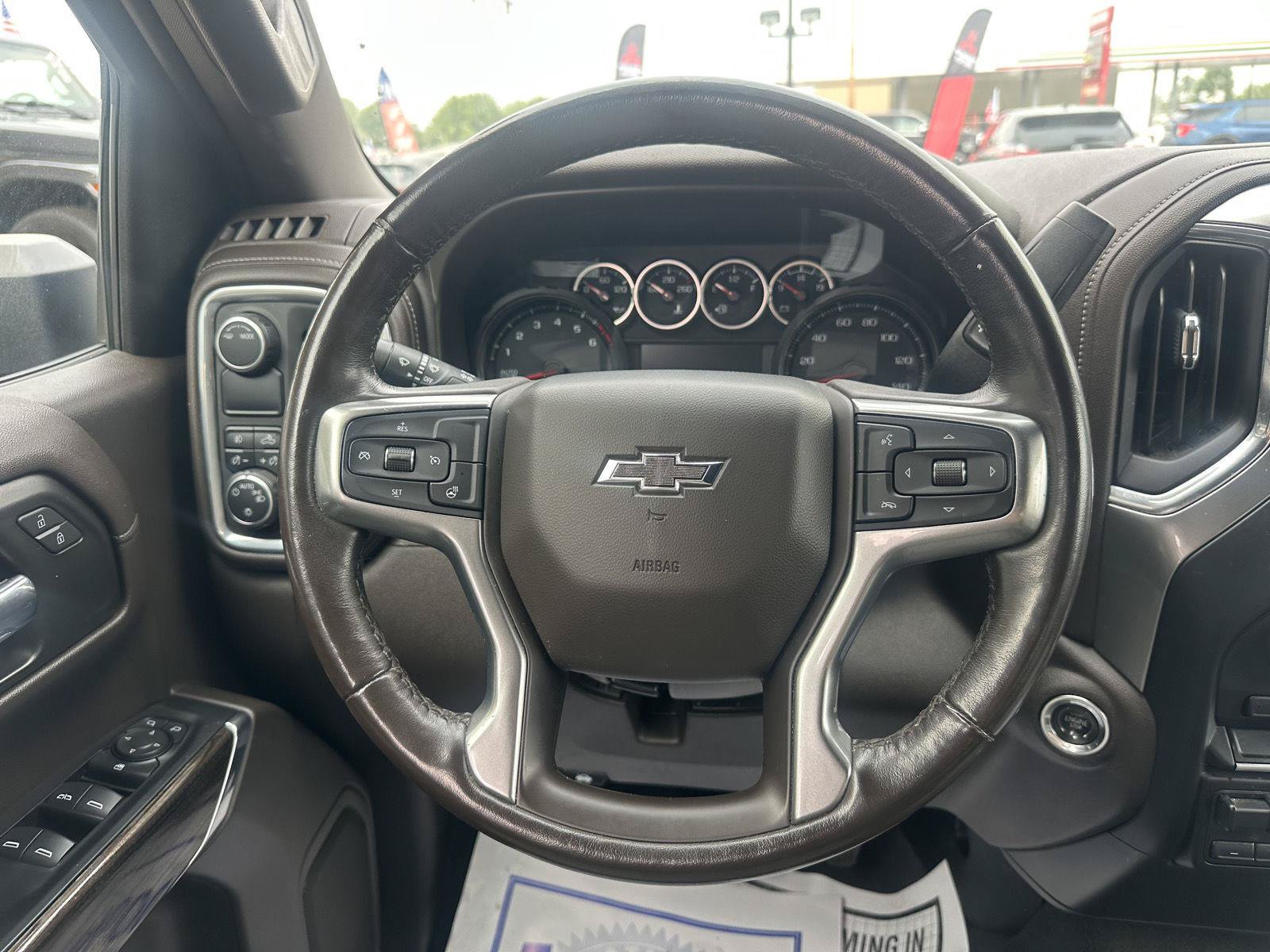 Used 2020 Chevrolet Silverado 1500 RST w/ All-Star Edition RWD image 34