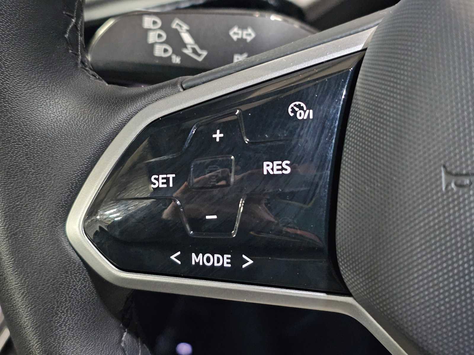 Used 2023 Volkswagen ID.4 Pro S image 25